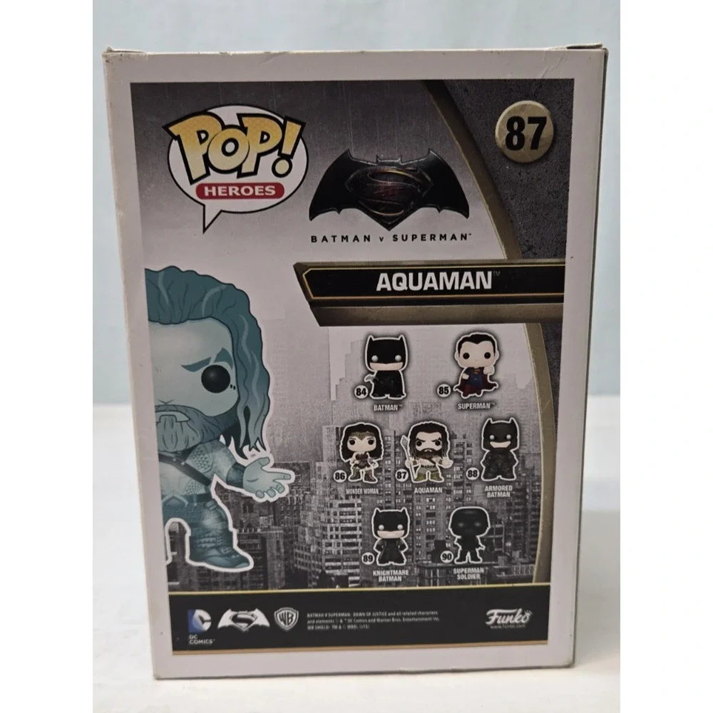 Funko POP Aquaman #87 Batman vs Superman Hot Topic Exclusive Vaulted